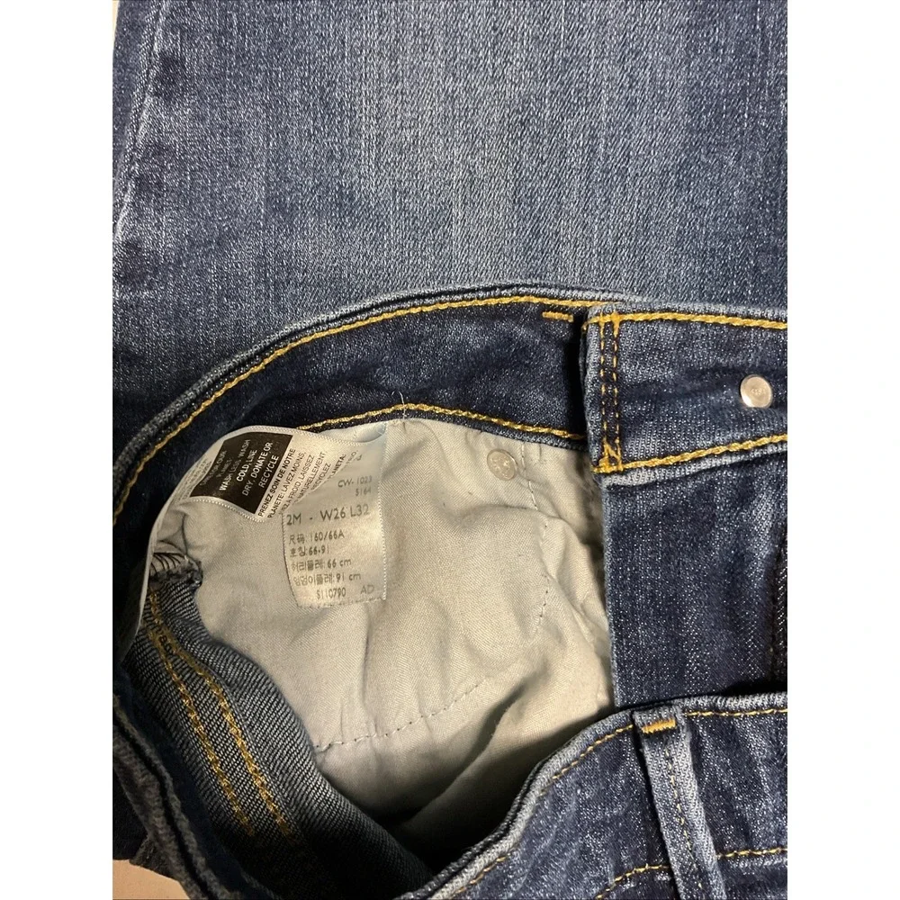 Levi's Denizen Men's  Mid-Rise Bootcut Jeans - W26/32L